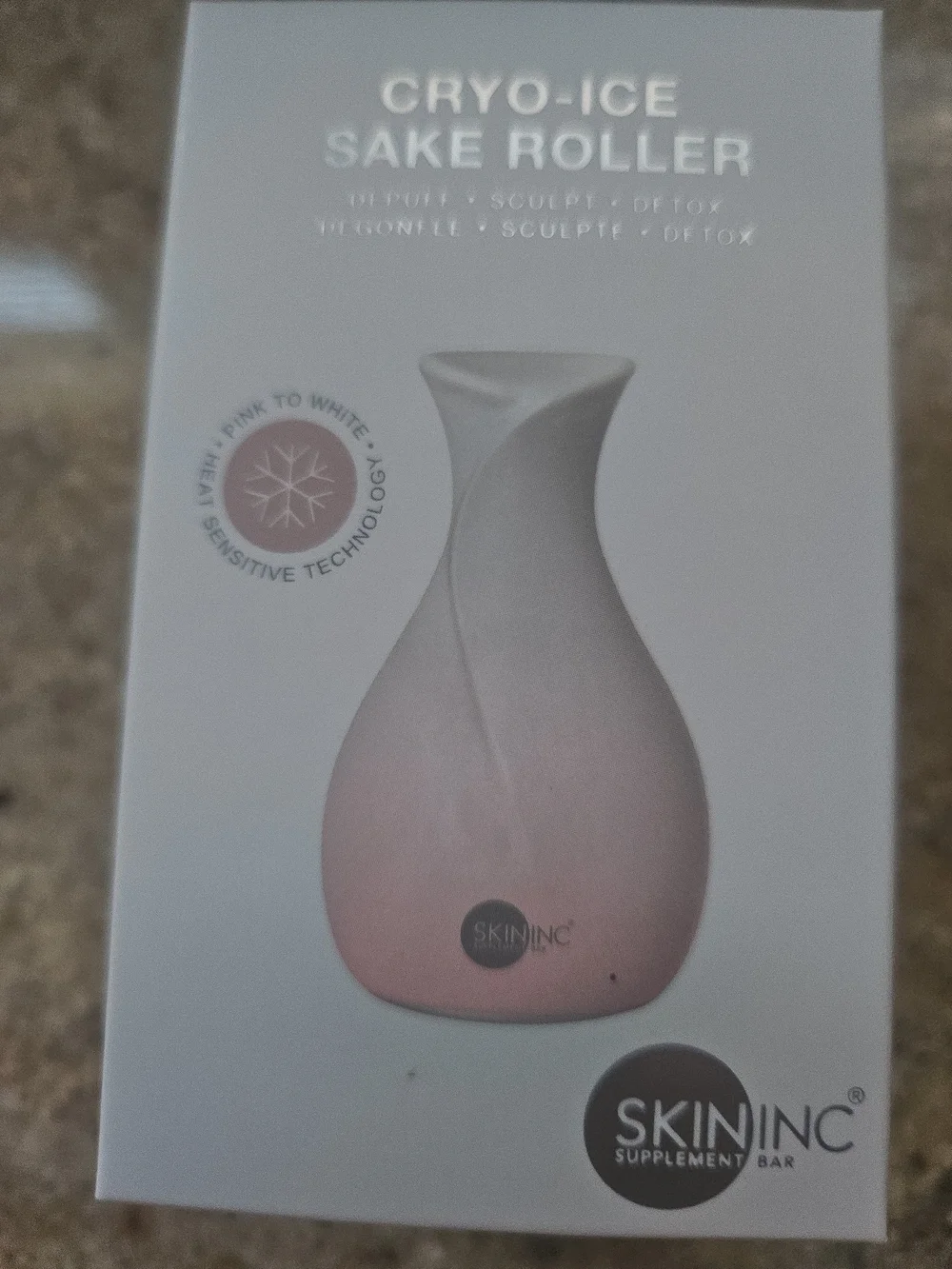 Cold Therapy Facial Roller - Pink and White Ceramic